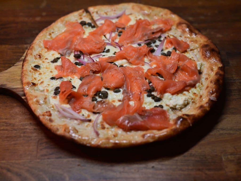 Salmone Pizza 
