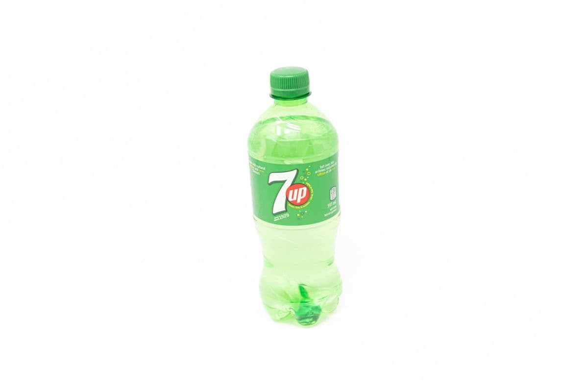 7UP (591ml)
