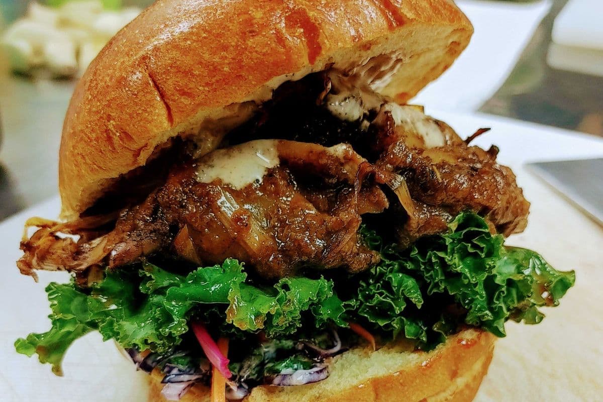 Sandwich jacquier aux épices jerk/ Savoury jerkspice jackfruit sandwich