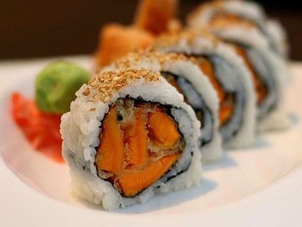 Crispy Spicy Yam Roll