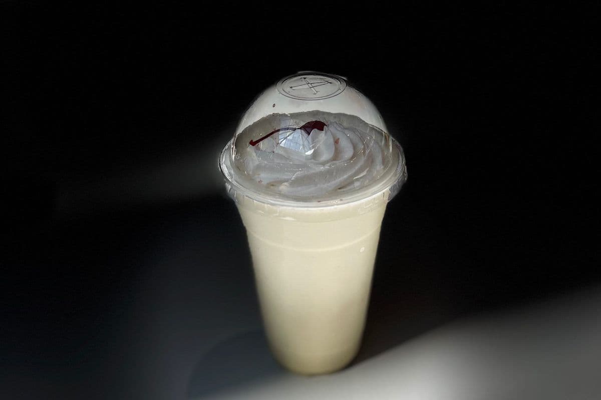 French Vanilla Milkshake (20 oz) (20 oz )