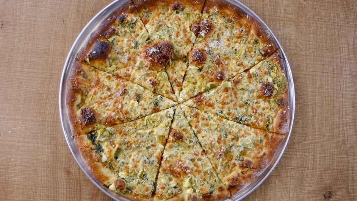 18" New York Pizza - Artichoke