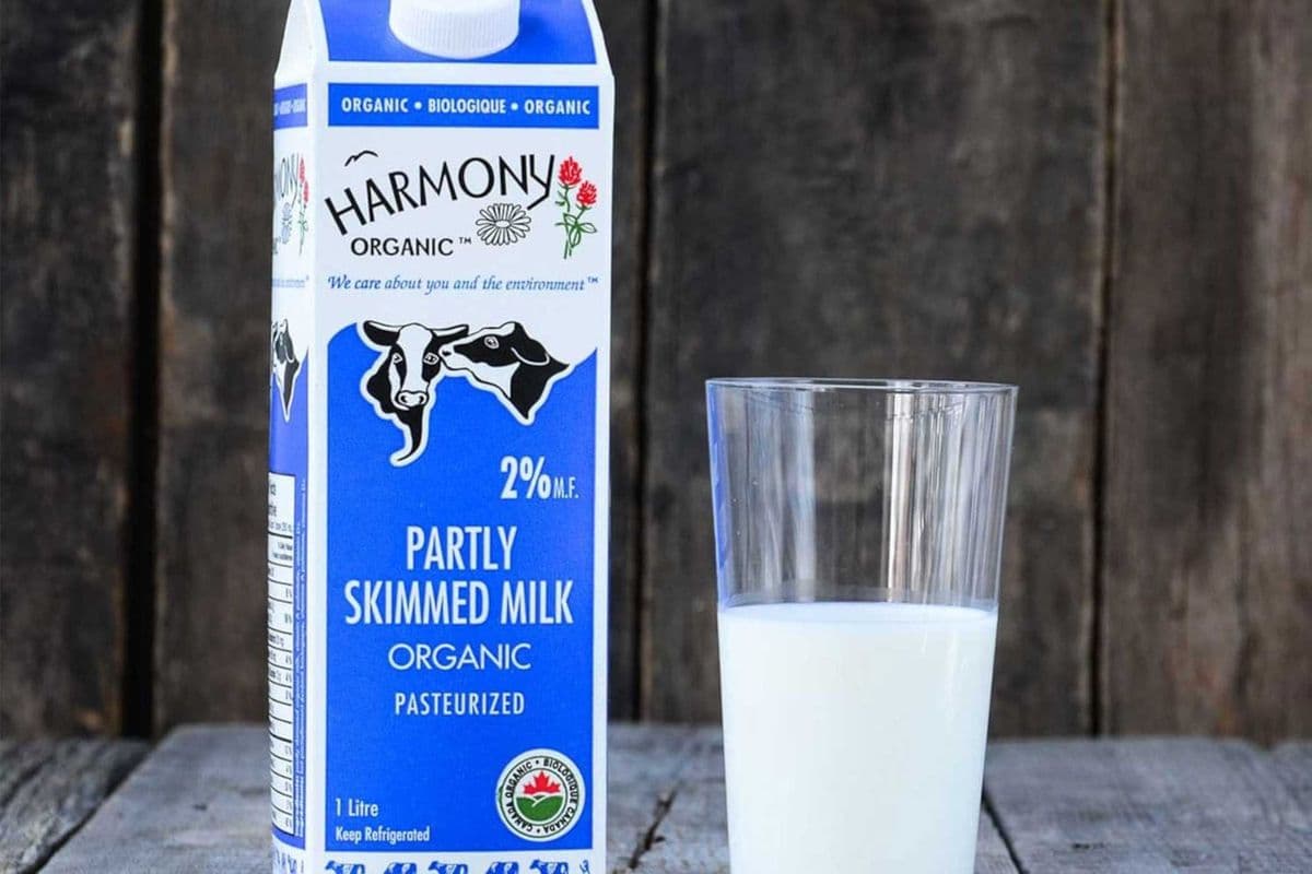 2% Organic Milk, Harmony (1 L Carlton)