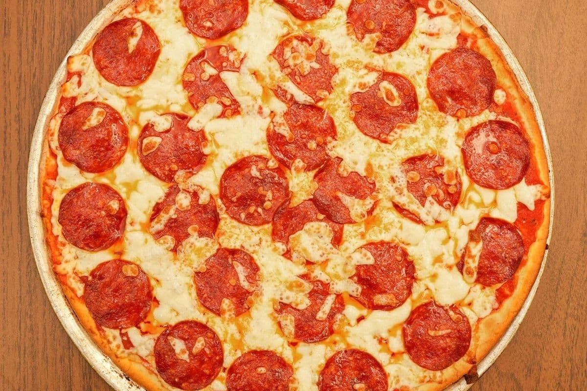 Create Your Own Medium Pizza (Gluten Friendly)