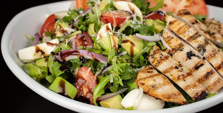 Easy Caprese Chicken Salad