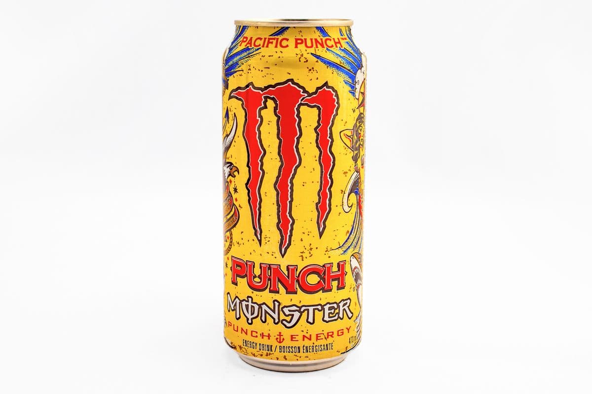 Monster Pacific Punch (473 ml)