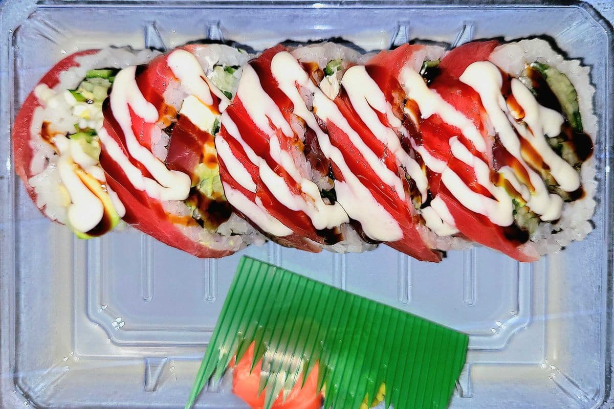 Ruby Tuna Roll (5pcs)