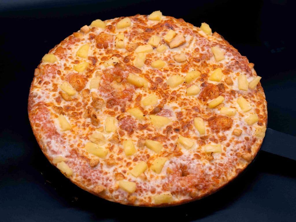 Classic Small Chicken and Pineapple