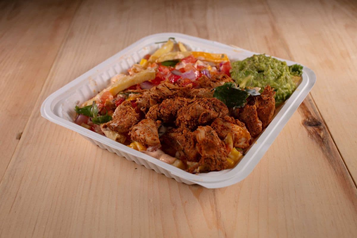 Chicken Loaded Cheesy Fries