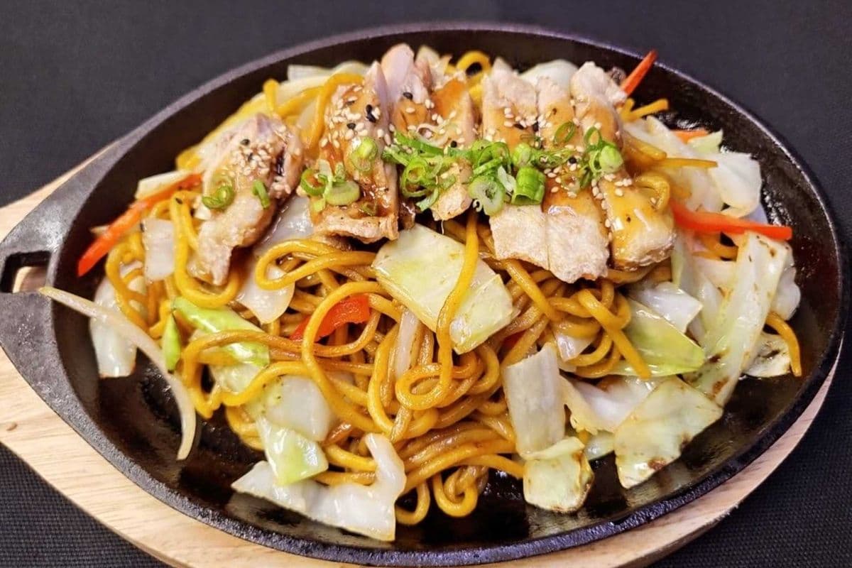 Chicken Yakisoba