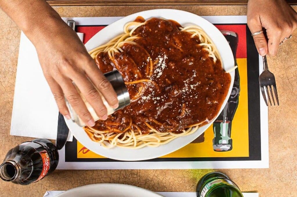 Pasta with Meat Sauce / Pâtes avec sauce à la viande