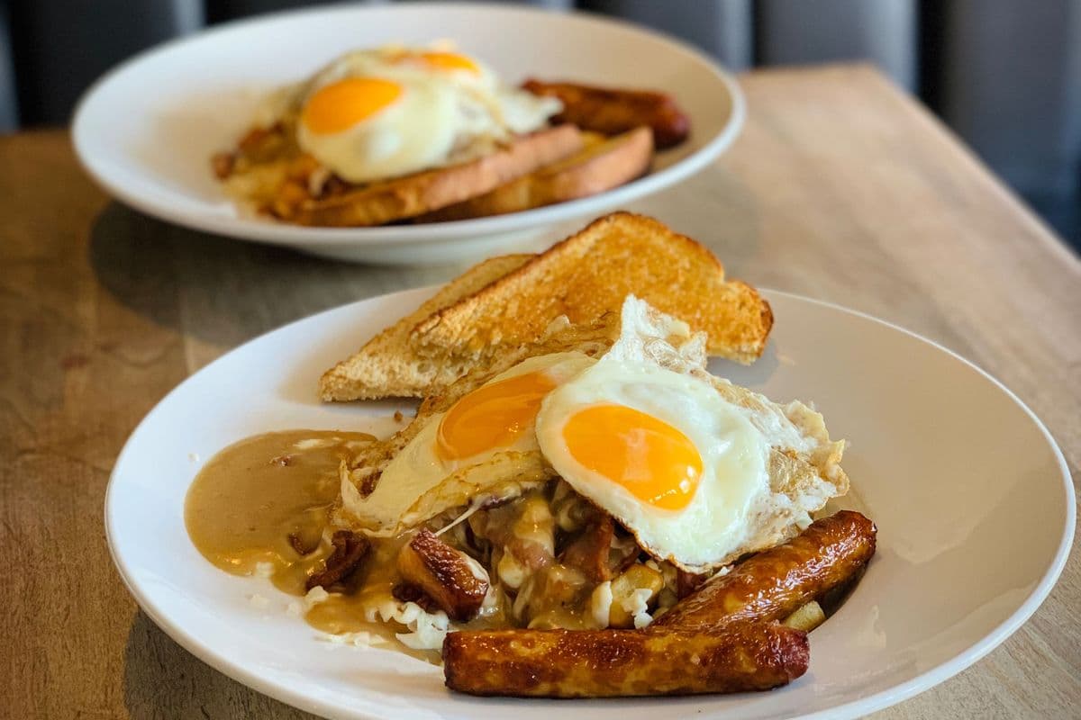Breakfast Poutine