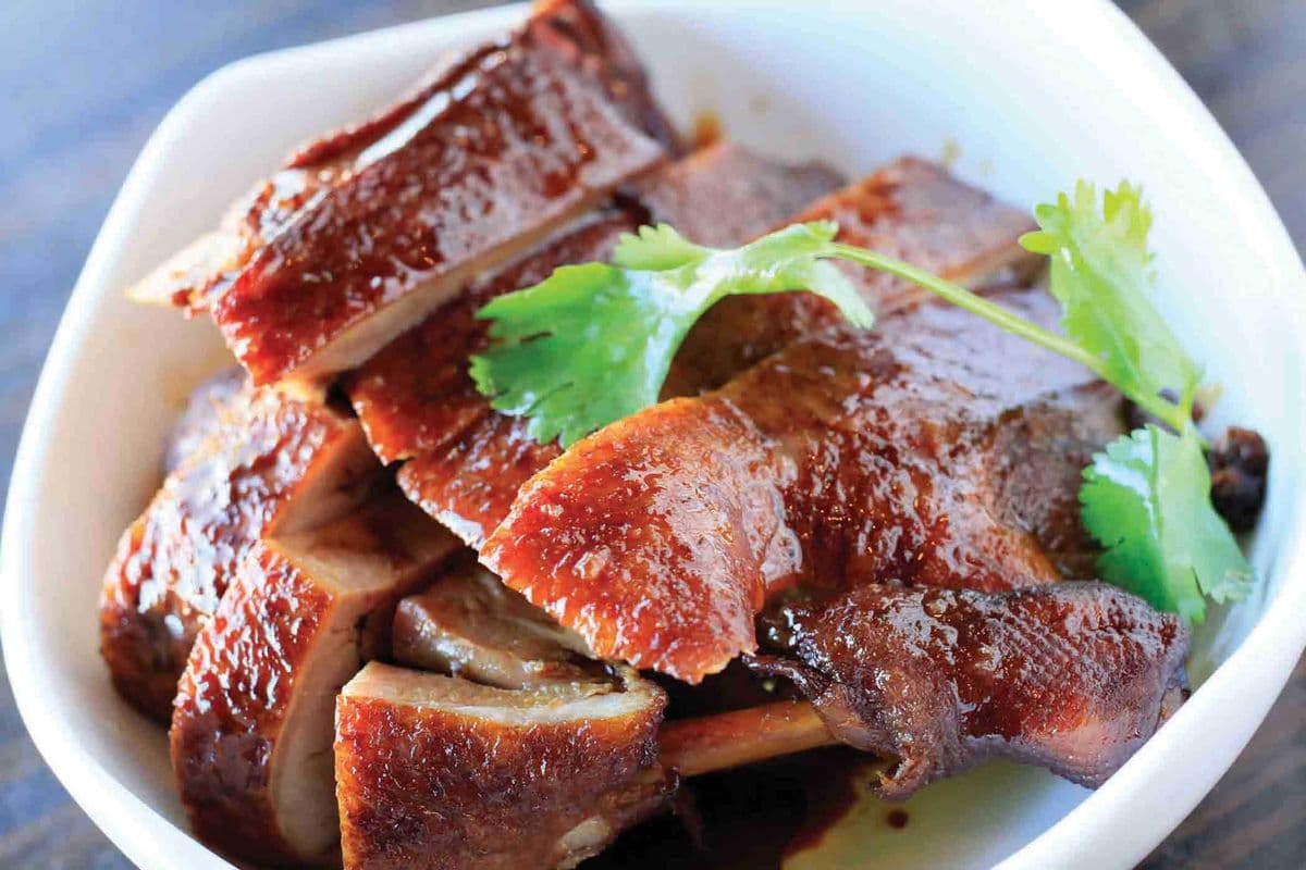 Stewed Duck Leg in Brown Sauce 醬鴨
