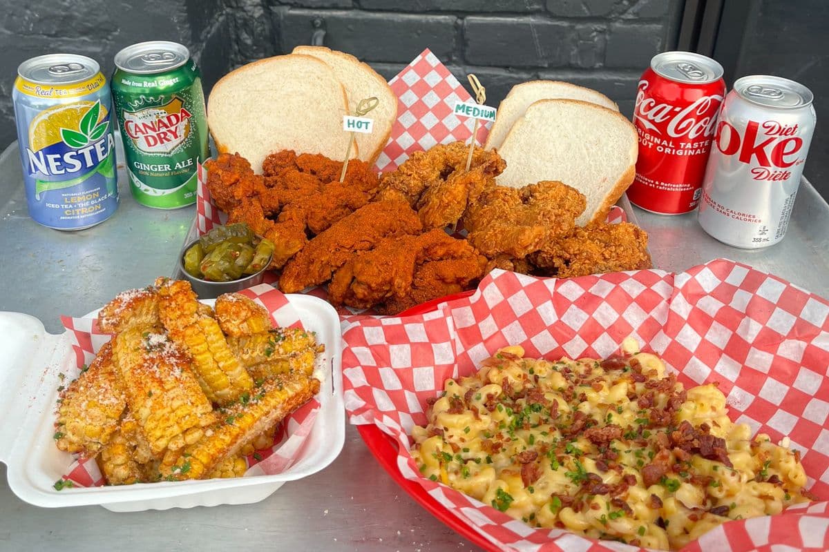 Feed the Fam - 8pc Meal (3-4 people)