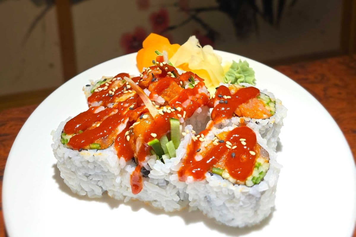 120. Spicy Tuna Roll