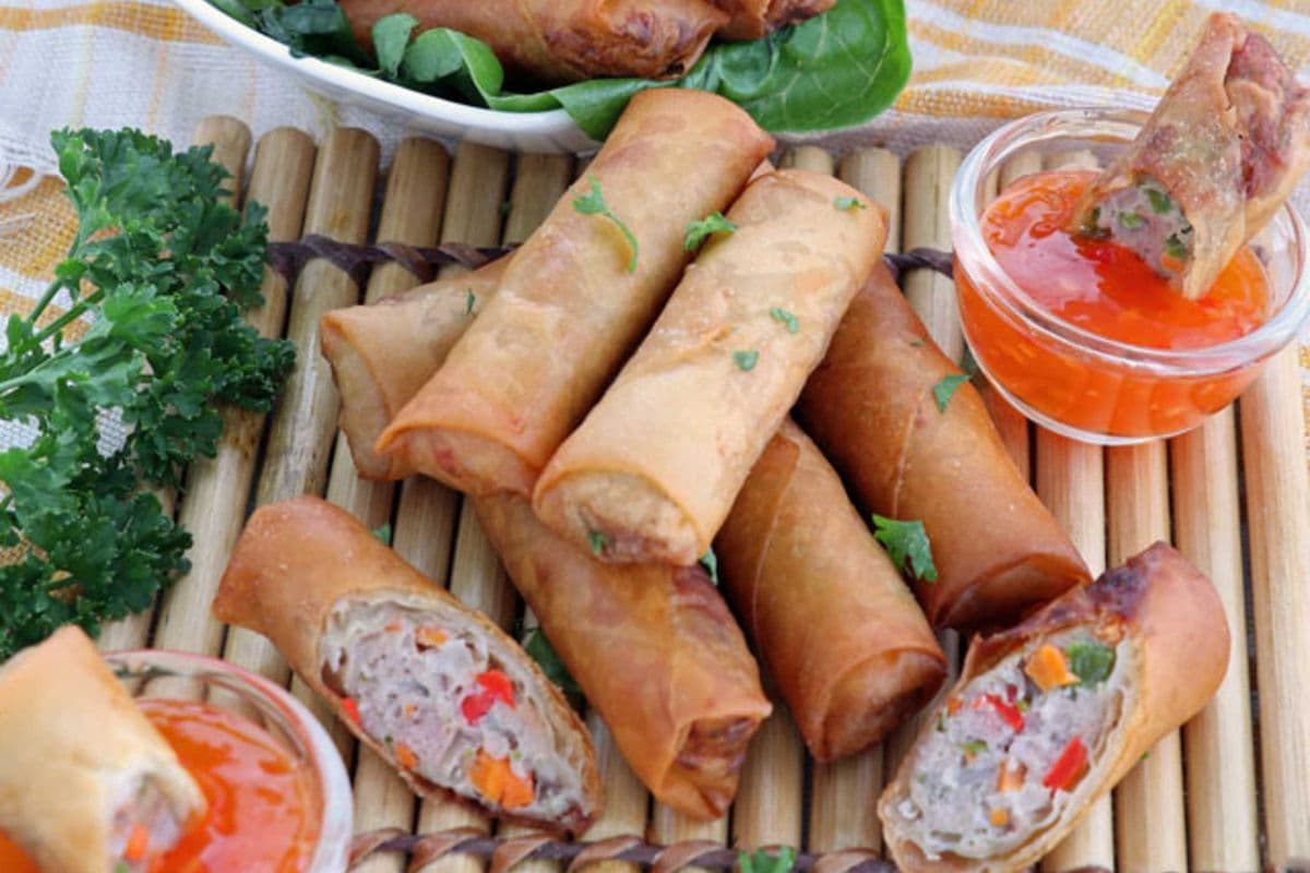 Shanghai Eggrolls (Meat and Vegetables Mixtures)