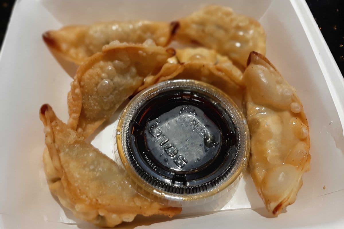 Gyoza (6 pcs)