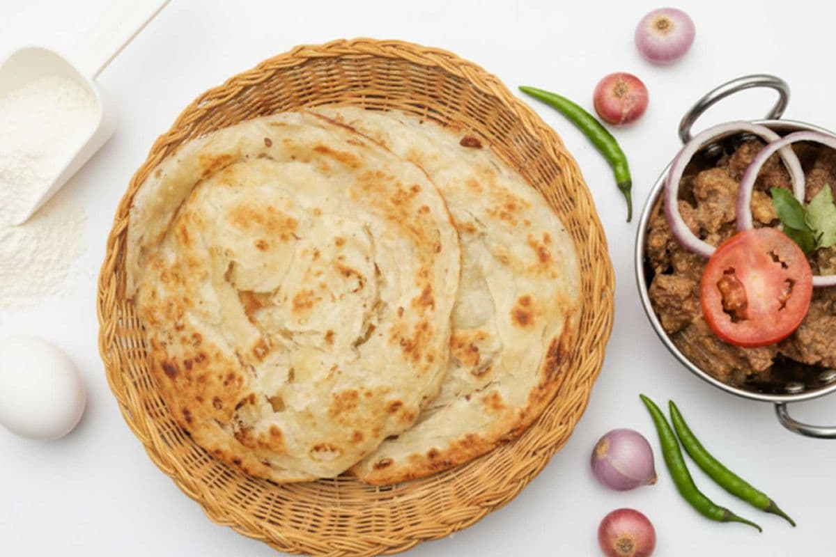 Porotta (2 Nos.) & Beef Curry
