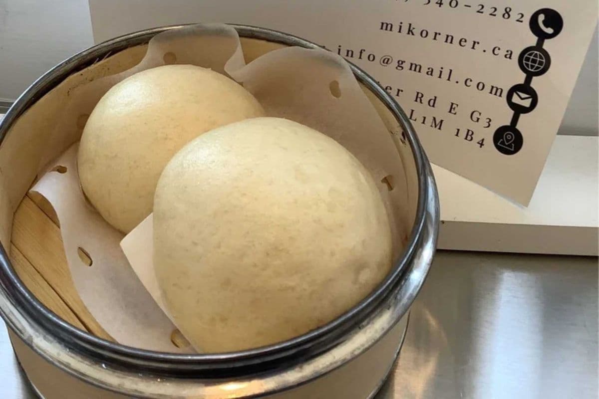 Lotus Seed Paste Buns (Hot Dim Sum - 2 buns) (2 buns)
