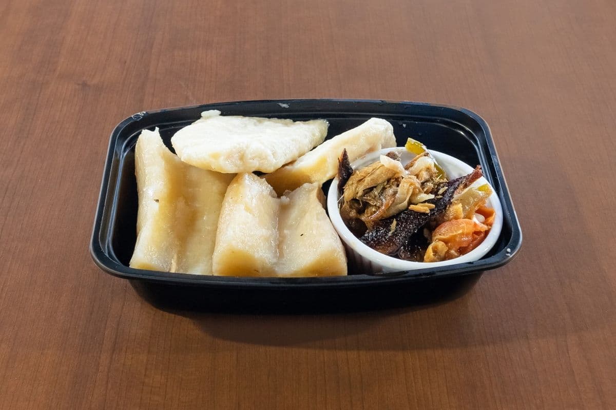 Large Ackee Bakes to Saltfish and Bake or Provision