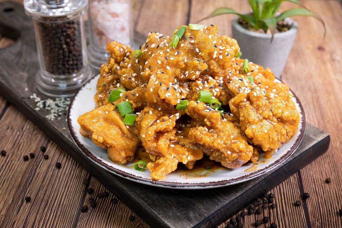 Lokal Secret Chicken