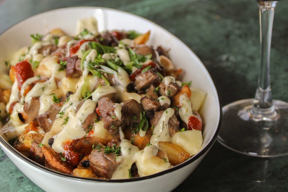 Poutine filet mignon