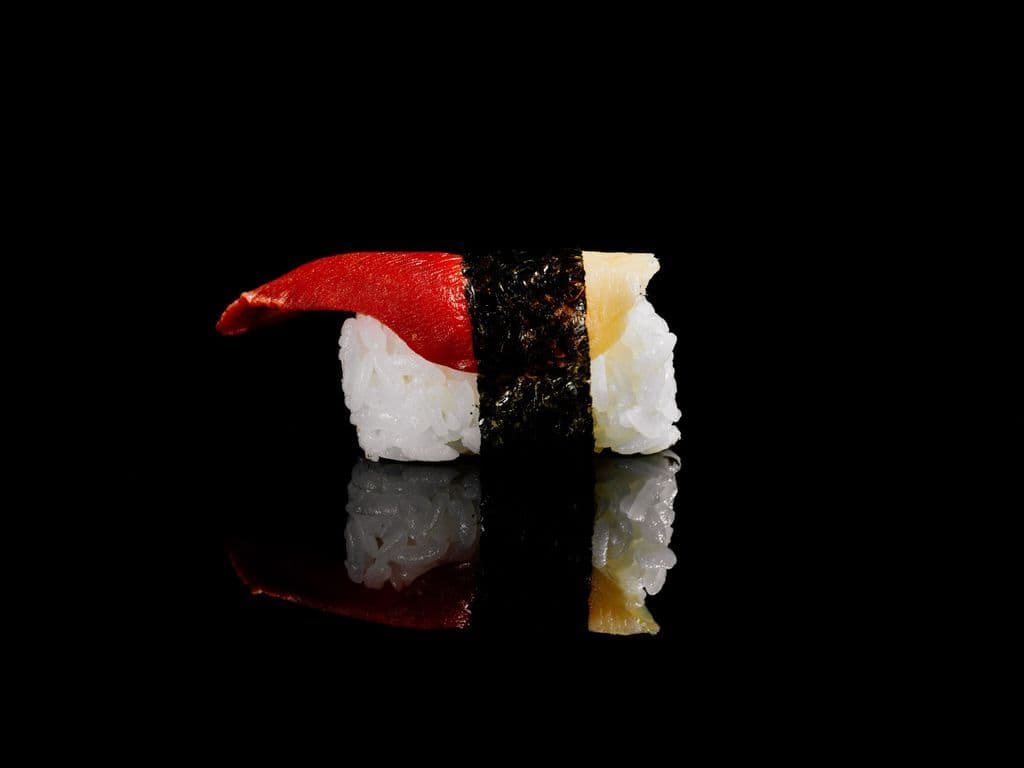 Surf Clam Sushi (2pcs)