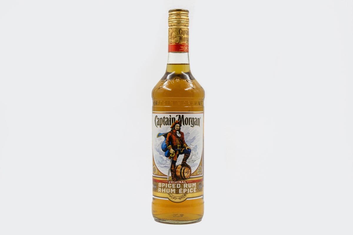 Captain Morgan Spiced (1 x 750 ml Bottle)