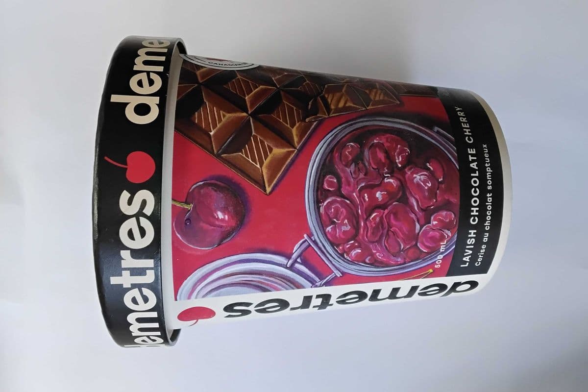 Demetres lavish chocolate cherry (500 ml)