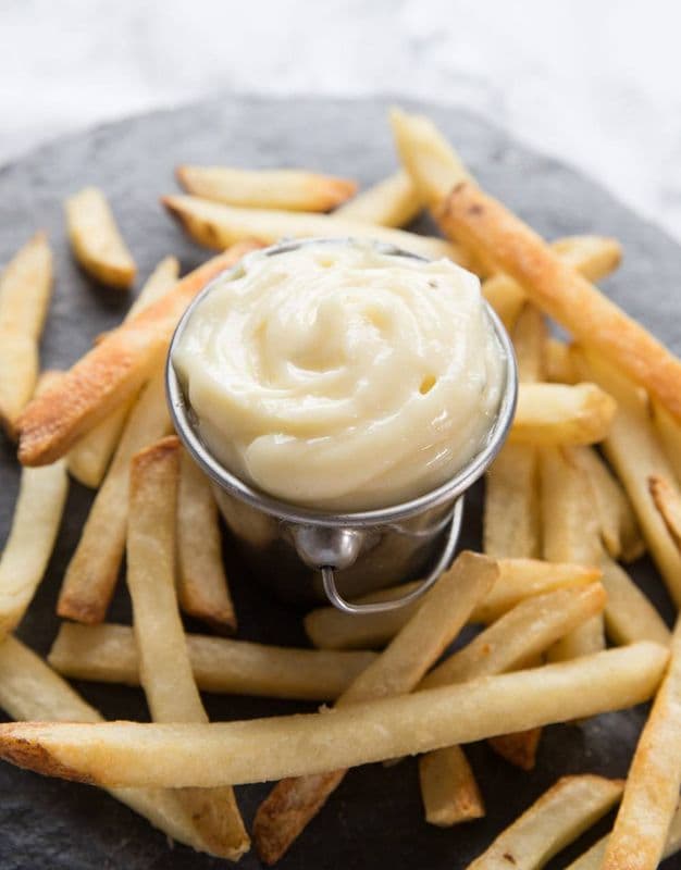 GARLIC AIOLI
