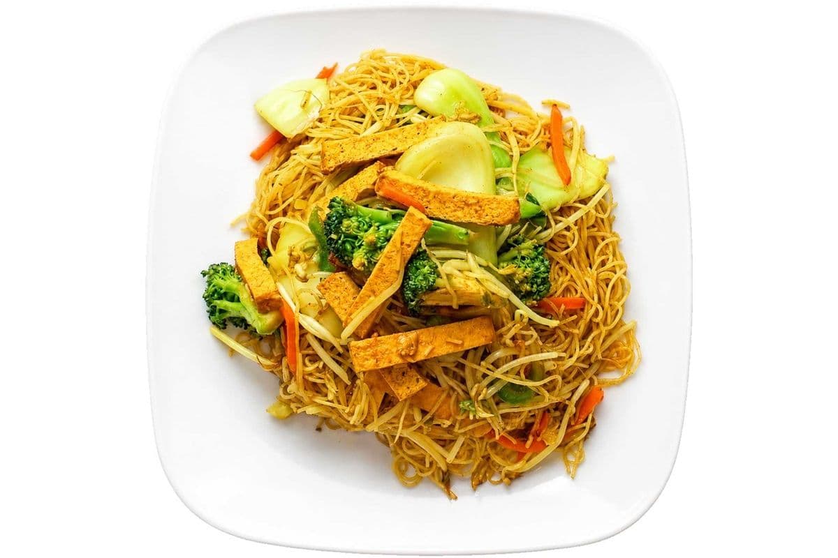 V7. Vegetarian Singapore Vermicelli with Tofu