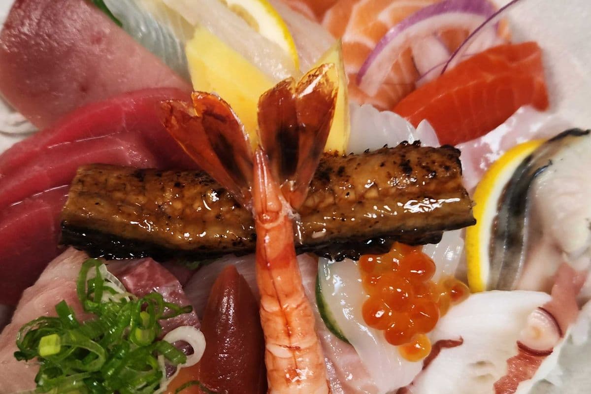 Deluxe Chirashi