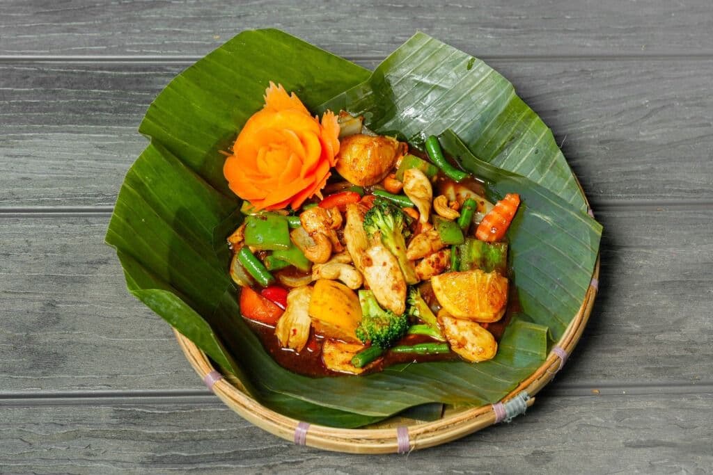 Cashew Nut Chicken (Stir Fry)