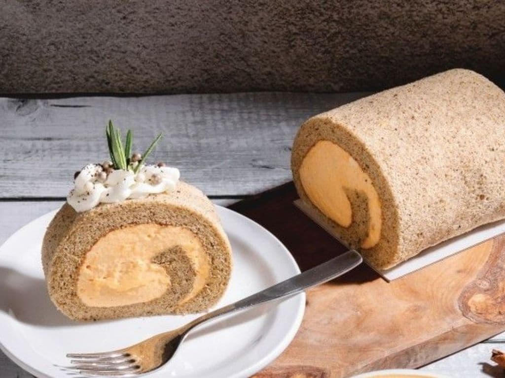 London Fog Roll Cake Half/Whole