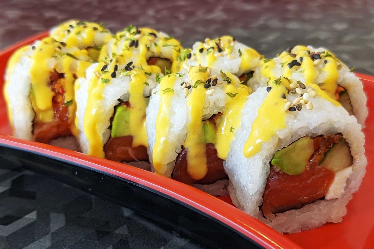 Spicy Philadelphia Roll (8pcs)
