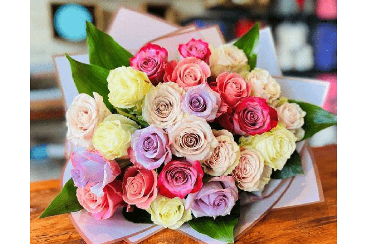 Long Stem Mix Rose Bouquet - 25 Stems