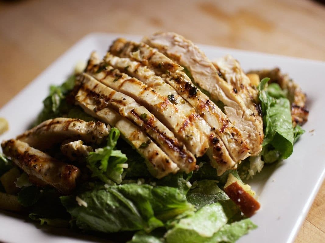 Salade poulet grillé / Grilled Chicken Salad