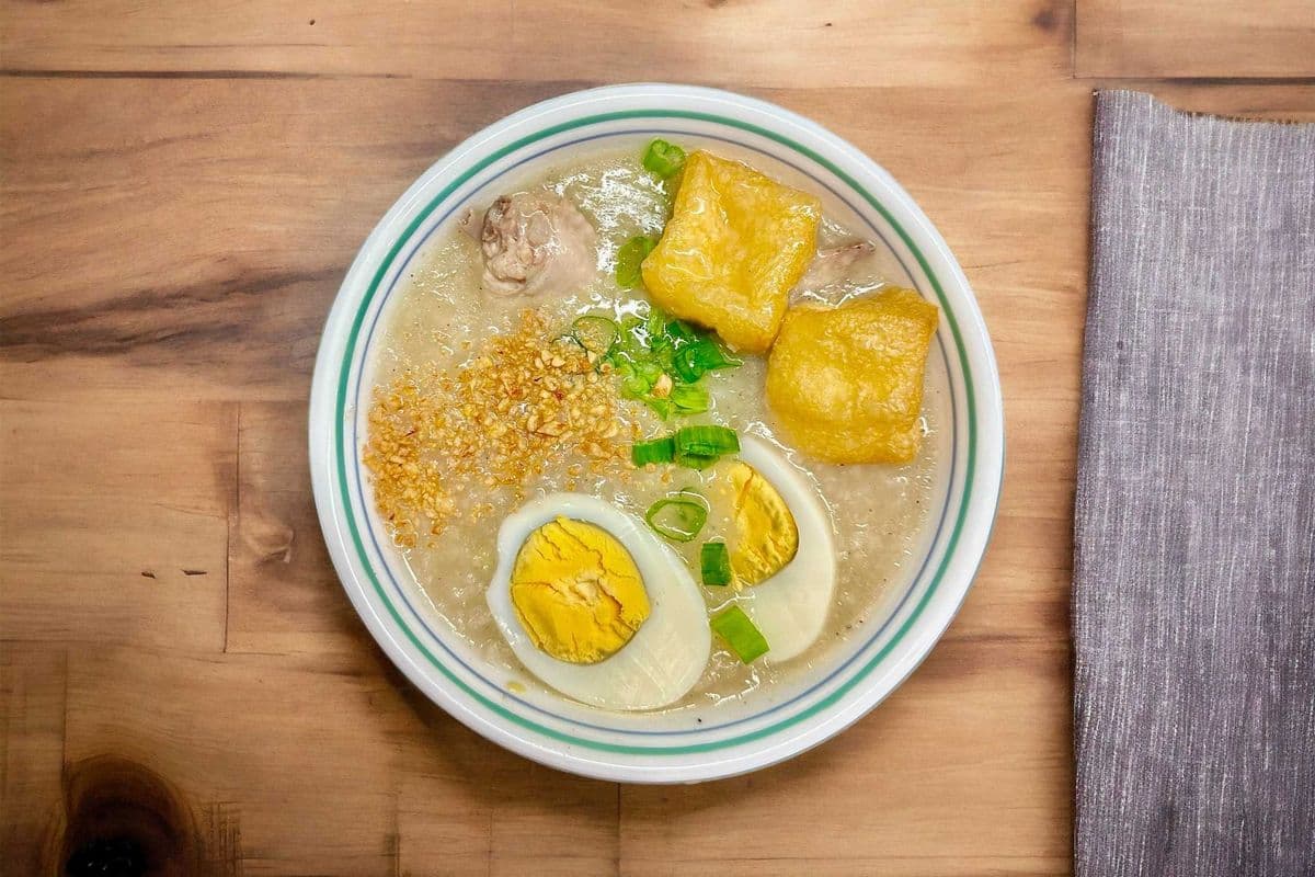 Arroz Caldo (Filipino Style Congee) (16 oz) (800 Cal)