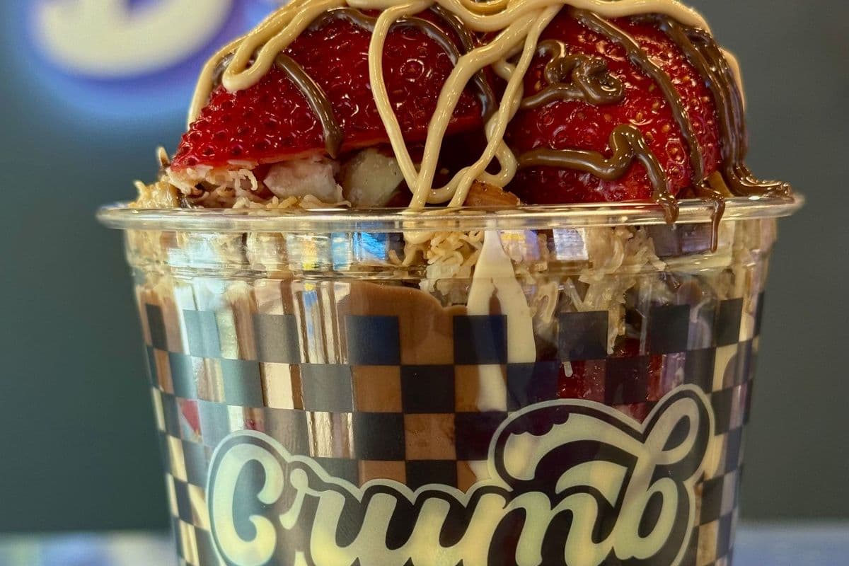 Create your own Starwberry Cup
