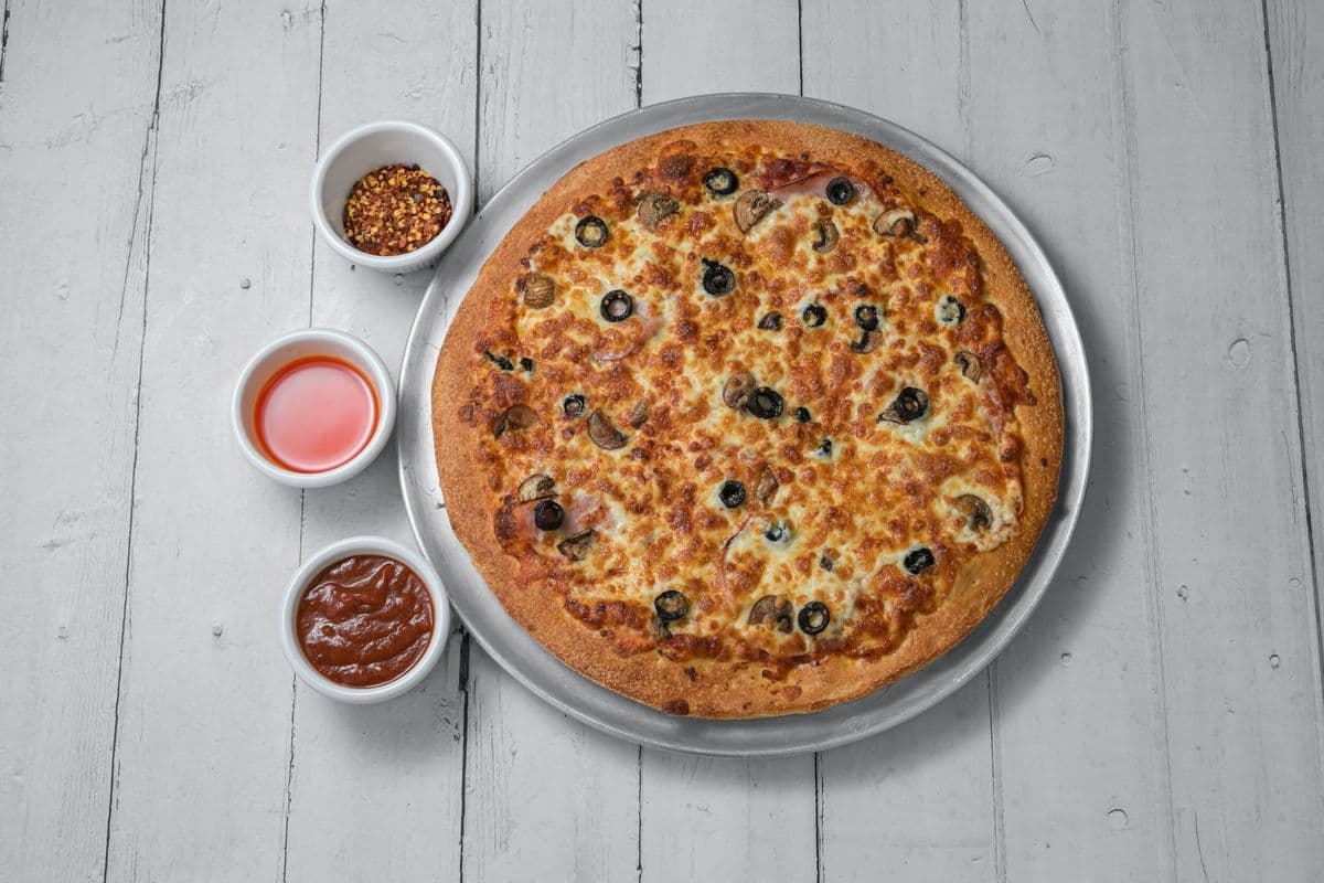 12'' Ham and Mushroom Pizza