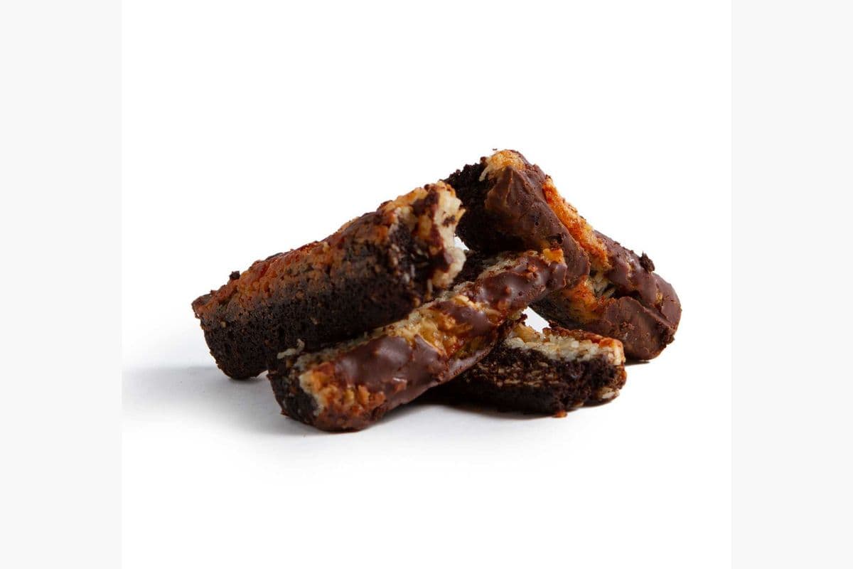 Gluten Free Chocolate Macaroon JUST THE ENDS! (1 x 227g)
