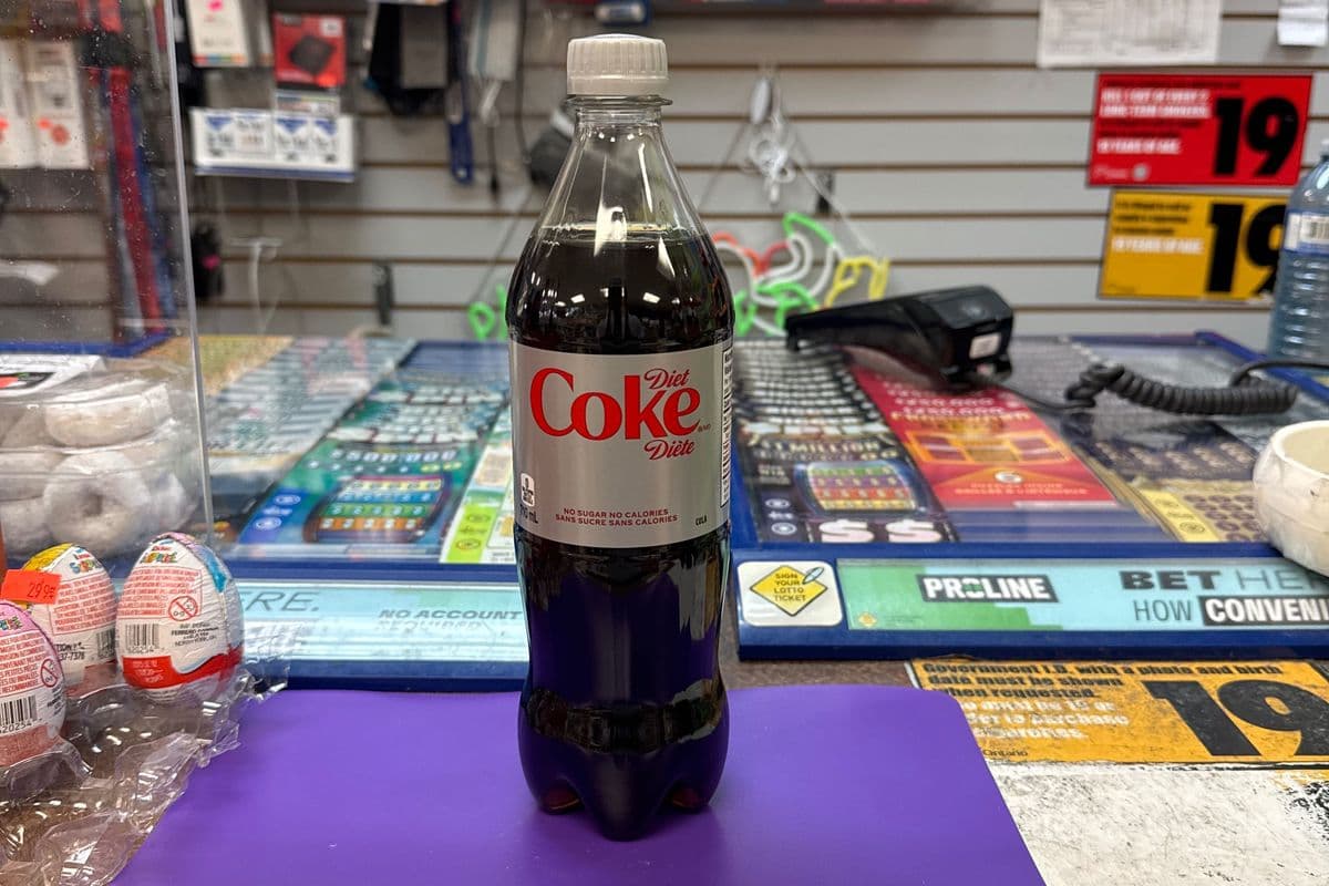 Diet Coke Bottle (710 ml)