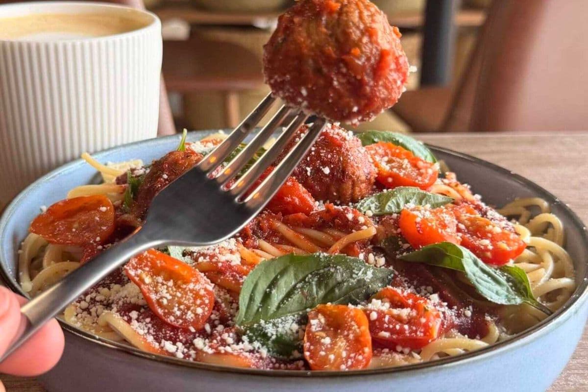 Tomato Meatball Pasta