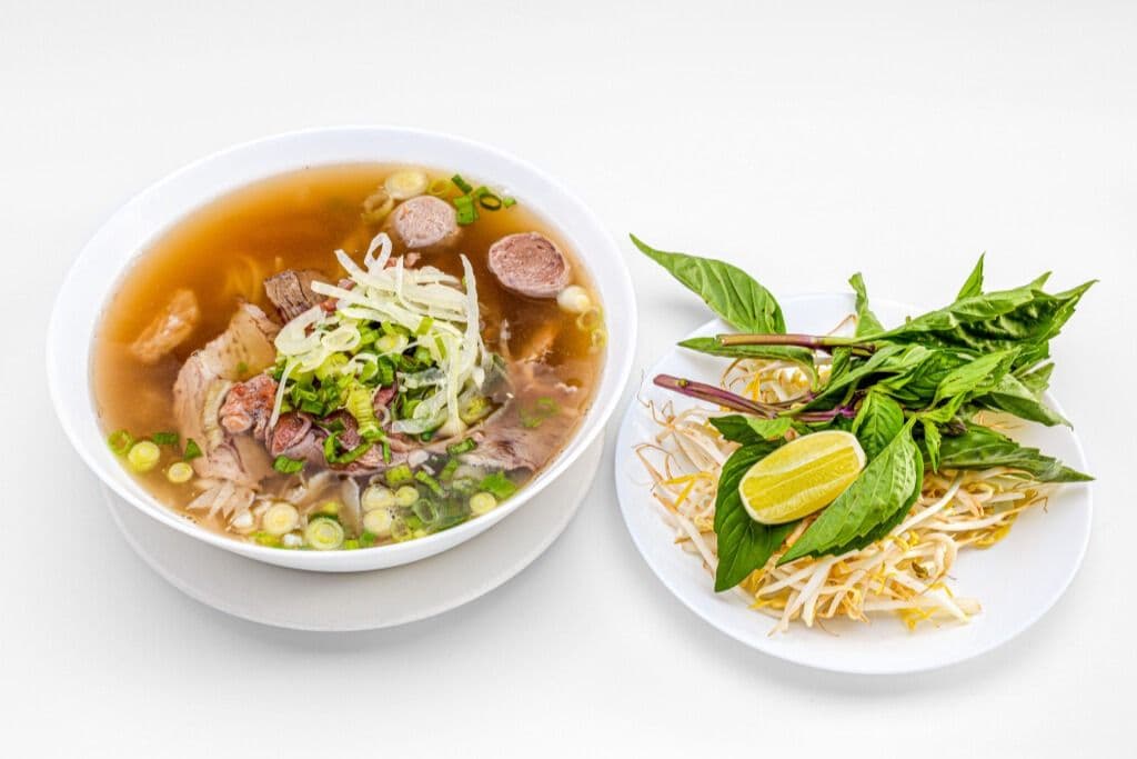 6. House Special Beef Noodle Soup (Pho Dac Biet)