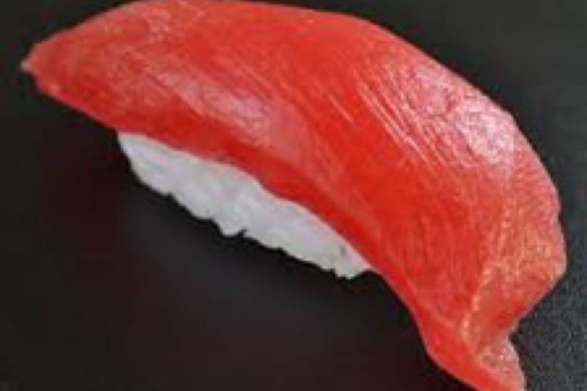 Tuna Sushi (3 pcs)