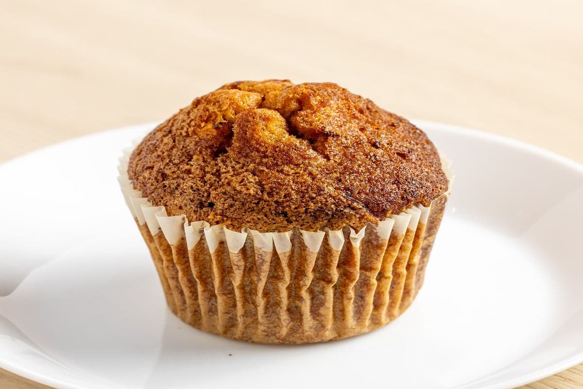 CARROT WALNUT MUFFIN