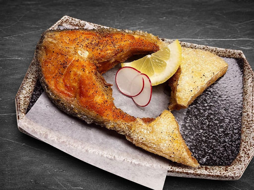 Salmon Gama