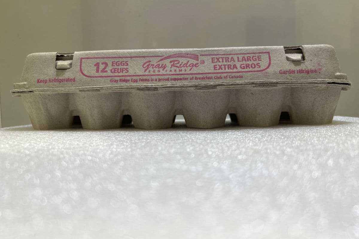 Gray Ridge white Extra Large 12 Eggs (Extra large ) (170 Cal)