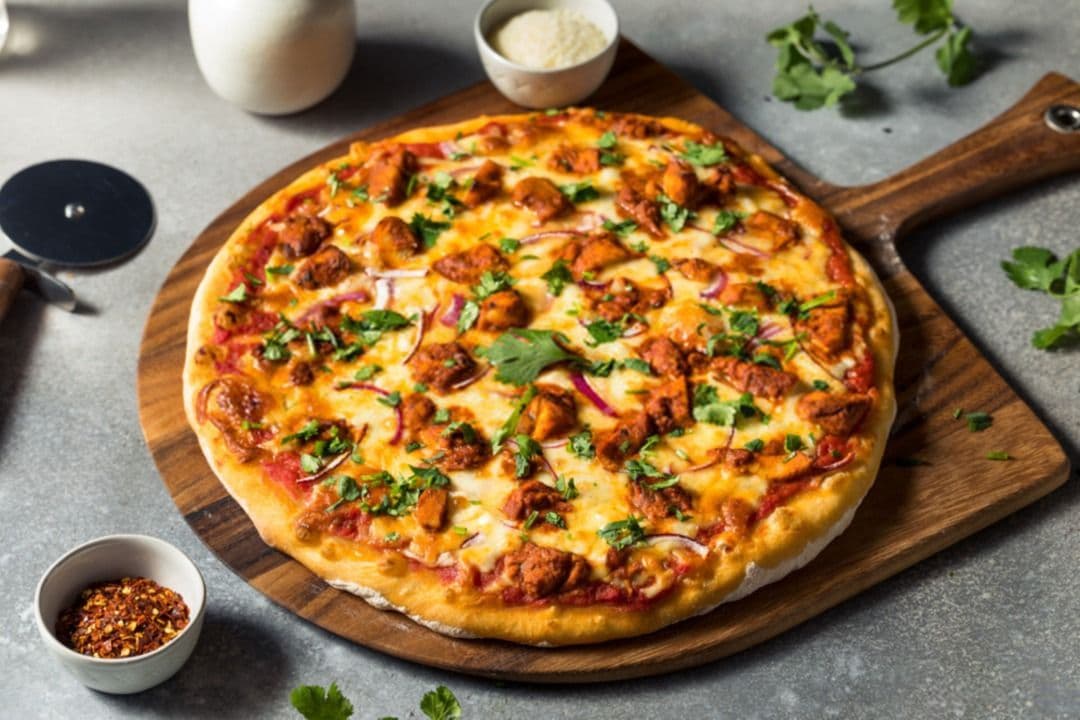 10" Small Butter Chicken Pizza