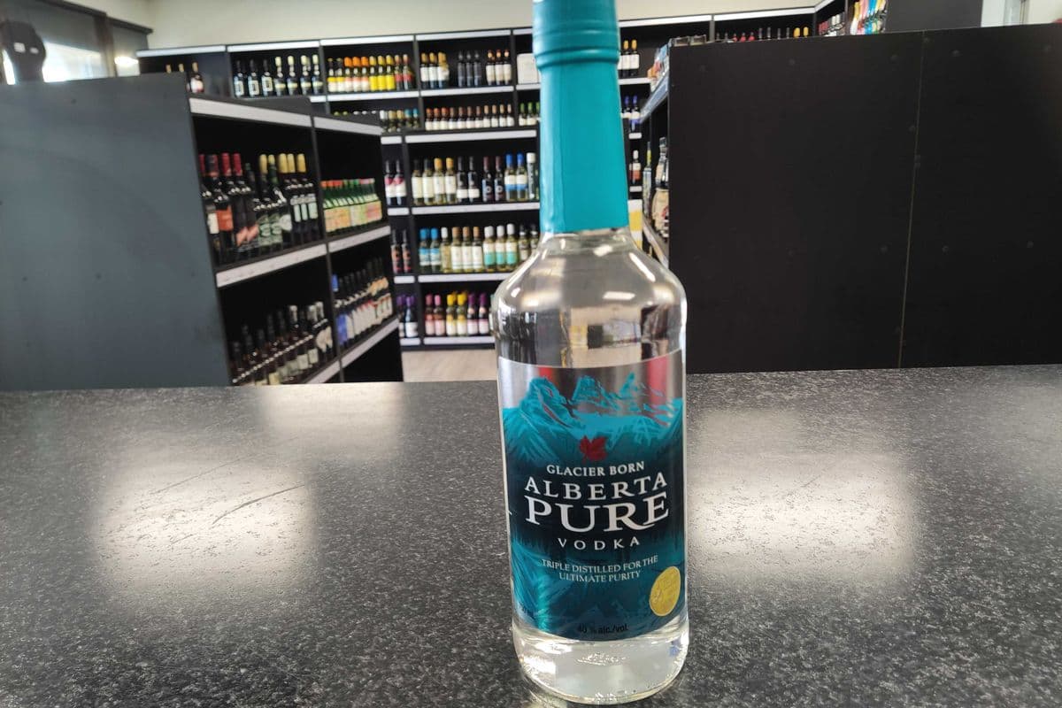 Alberta Pure Vodka (1 x 750 ml Bottle)